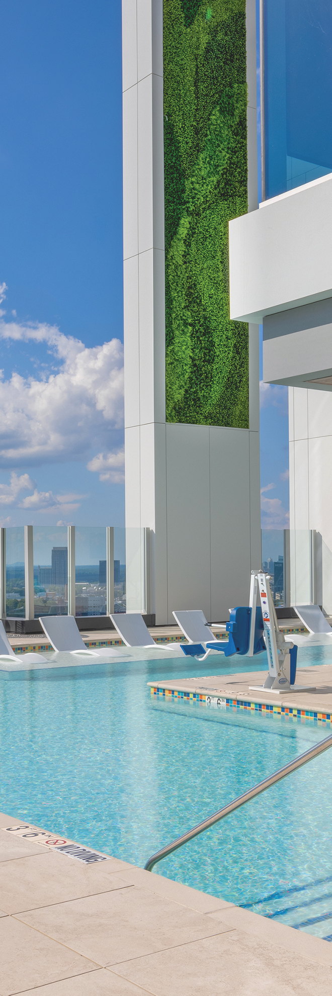 05_PRO013348_photo_Proposal_Exec comp.jpg