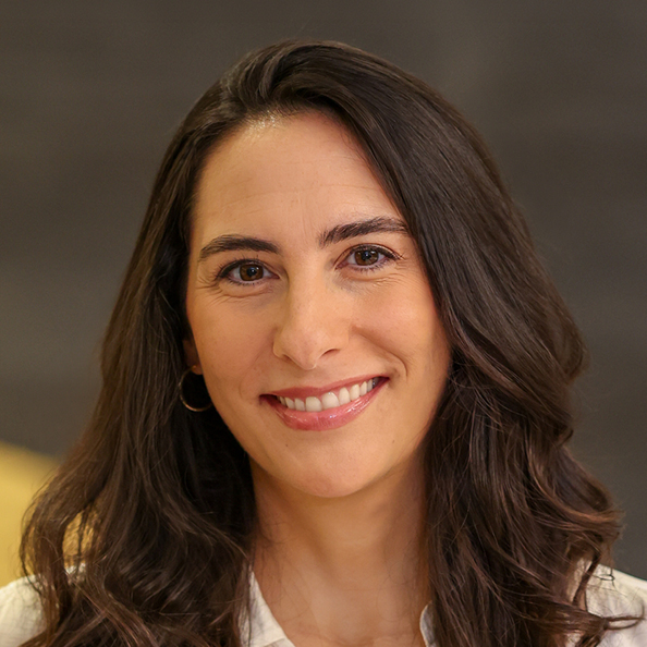 05_TNL_Executive Officer_CaplanA.jpg